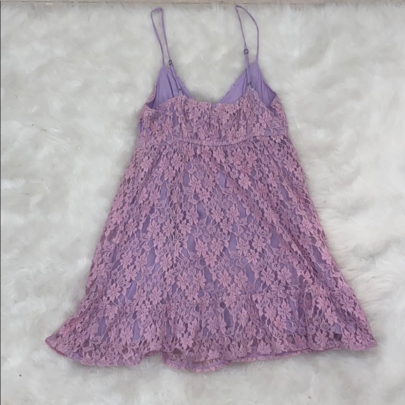 Hollister Dress, Lavender Lace (Large) - Picture 2 of 5